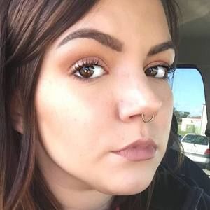 Meet your Posher, Stephany